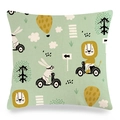 Oster-Kissenhülle aus Leinen mit Hase und Löwe auf Roller im nordischen Cartoon-Stil - Bunny on Scooter