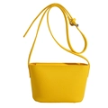 Petit sac bandoulière jaune vif à grain litchi avec bandoulière réglable et boucle en argent - Jaune