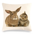 Housse de coussin de Pâques en lin avec imprimé réaliste de lapin et chaton sur fond crème - Thème Chaleureux Lapin et Chaton (8)