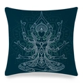 Dettaglio del copricuscino verde acqua con stampa mandala della divinità dello yoga - 45x45 cm / Divinità dalle Molte Braccia Blu Teal (11)