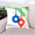 Dettaglio del copricuscino natalizio bianco con fiocchi di neve su divano in tessuto - Bianco Palline di Natale Decorazione Sospesa (7)