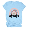 Dettaglio della stampa mama e arcobaleno su t-shirt girocollo azzurra in misto cotone - L / Azzurro (Testo Nero)