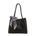 Schicke schwarze gewebte Leder-Tote-Bag für Damen mit floralem Seidentuch am Griff - Schwarz