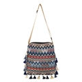 Umhängetasche im Boho-Stil mit farbenfrohem Webmuster und dekorativen Quasten-Details - Dunkelblau