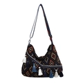 Borsa bohémien etnica con ricami geometrici scuri e frange colorate con nappe - Modello 4