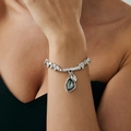 Vintage Perlenarmband in Silber mit dunkelgrauem facettiertem Acryl-Edelsteinanhänger - Armband mit unregelmäßigen Metallperlen (2981)