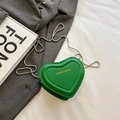 Borsa a tracolla chic a forma di cuore in pelle verde con catena in argento - Verde