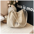 Borsa tote beige con elegante chiusura a coulisse e dettaglio con fiocco in metallo - Cachi Chiaro
