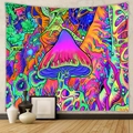 Dettaglio arazzo con fungo psichedelico e colori neon per decorazione da parete - 100x70cm (Tessuto Pelle di Pesca) / Fungo psichedelico viola (16)