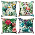 Dettaglio di quattro federe in lino con stampe tropicali di fenicotteri e fiori - Fenicottero Tropicale Ananas (Stile-18)