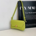 Borsa baguette verde lime minimalista con fibbia dorata e tracolla con nodo - Verde