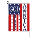 God Bless America tuinvlag met sterren en strepen op een zwarte metalen standaard - Linnen / God Bless America/Sterren en Strepen (Stijl 1)