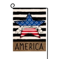 Bandiera da giardino patriottica Freedom con motivo a stelle e supporto in metallo - Stella della Libertà a Strisce Bianco Nero (Stile-10) / 30x45cm