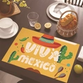 Tovaglietta in lino con stampa Viva Mexico cactus e sombrero su tavolo in legno - Viva Mexico Sombrero Cactus (Stile-7)