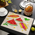 Set de table en lin avec motifs glace et pastèque sur une table en bois noir - Esquimau Pastèque Dessin Animé (Style-3)
