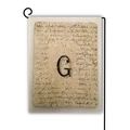 Dettaglio della bandiera da giardino vintage in lino con lettera G e scritte corsive - Stile G / 45*30cm