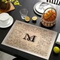 Tovaglietta in lino con stampa lettera M retrò e motivo calligrafico decorativo - Lettera M