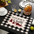 Tovaglietta natalizia in lino con bordo a quadri neri e stampa Merry & Bright - Allegro e Brillante (13)