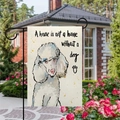 Décor de jardin extérieur avec un drapeau de caniche en lin double face sur un support - Illustration Caniche (4)