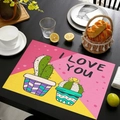 Tovaglietta in lino con motivo cactus, testo 'I LOVE YOU' e design geometrico colorato - Cactus della Confessione (Stile-11)