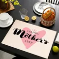 Linen placemat with Happy Mother's Day heart print on black wooden dining table - Pink Heart Holiday Style (款式-1)