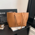 Retro brown large capacity tote bag with dual shoulder straps for daily commuting - Brown