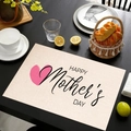 Dettaglio della tovaglietta in lino con scritta Happy Mother's Day e cuore rosa - Happy Mother's Day Cuore Rosa (Stile-3)