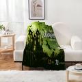 Halloween Skelett Schloss Flanell Kuscheldecke auf Sofa für festliche Party Dekoration - Neongrüner Halloween-Elemente Stil (Stil-2) / bunt / 70*100CM