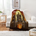 Detailstruktur der Halloween-Flanelldecke mit Kürbis- und Schlossmotiven auf einem Sofa - Leuchtender Kürbis Und Schloss Stil (款式-19) / Andere Sondergrößen