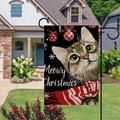 Doppelseitige Weihnachts Gartenflagge mit getigerter Katze und Meowy Christmas - Getigerte Katze - Roter Schal Schnee