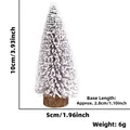 Specifiche dimensionali per mini albero di Natale innevato da 10cm con base in legno - 10cm / Marrone