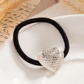 Coletero negro elástico con dije de corazón plateado brillante y textura de rejilla fina - Textura de Rejilla Corazón Plateado (0080)