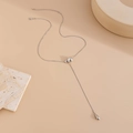 Collar en Y plateado con cadena de serpiente, pieza de frijol y colgante de gota de agua - Hebilla Deslizante de Corazón (07117) / Plateado