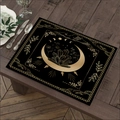 Donkere boho linnen placemat met gouden maan en occulte kristalpatronen in het zwart - Maan Kristalcluster Mysterieuze Stijl (Stijl 16)