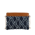 Sac bandoulière en denim bleu avec garniture brune, matelassé et chaîne dorée - Bleu clair