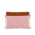 Sac bandoulière en denim rose matelassé avec garniture en cuir brun et chaîne - Rose