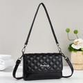 Sac bandoulière élégant en cuir matelassé noir avec chaîne et logo argenté - Style Logo Lettre (909-1)