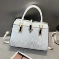 Elegante bolso de mano con relieve de serpiente gris y blanco con correa ajustable - Blanco Roto
