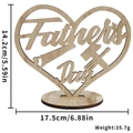 Cuore in legno per la Festa del Papà con motivi di attrezzi e base tonda stabile - Stile Festa del Papà Strumenti