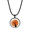 Détail du pendentif arbre de vie en dôme de verre avec feuilles d'automne sur cordon noir - Arbre d'automne rouge orange (JY00629-11)