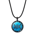 Détail du pendentif déesse triple lune avec pentagramme et cabochon en verre bleu - Nébuleuse Bleue Pentagramme (JY00646-5)