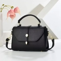Bolso de mano negro clásico para mujer con cierre dorado y acabado en cuero texturizado - Negro