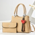 Elegante conjunto de bolso beige y cartera en cuero granulado con correa bandolera - Bolso Tote Y Cartera / Caqui