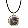 Collier gothique avec pendentif en verre, corbeau noir sur crâne et roses rouges - Bronze (JY001191-Bronze)