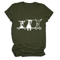 T-shirt girocollo verde oliva con simpatica stampa di capre e maniche arrotolate - Verde Militare (Font Bianco)