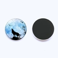 Detail of howling wolf glass fridge magnet showing the artistic blue moonlit front and magnetic back - Ice Blue Wolf Howl Style (JY001953-4)