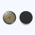 Vorder- und Rückseite des bunten Mandala-Glas-Kühlschrankmagnets mit schwarzer Magnetbasis - Bunter Geometrischer Mandala-Stil (JY001959-3)