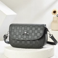 Detail of grey checkered leather crossbody bag featuring a silver kangaroo metal logo - 22cm x 15cm x 7cm / Gray