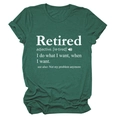 Détail de l'imprimé blanc style dictionnaire sur un T-shirt vert foncé décontracté - Vert Vintage (Police Blanche)