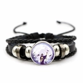 Detail van de meerlaagse Halloween leren armband met Grim Reaper glazen hanger - Magere Hein Vleermuis Dode Boom Stijl (JY002574-6)